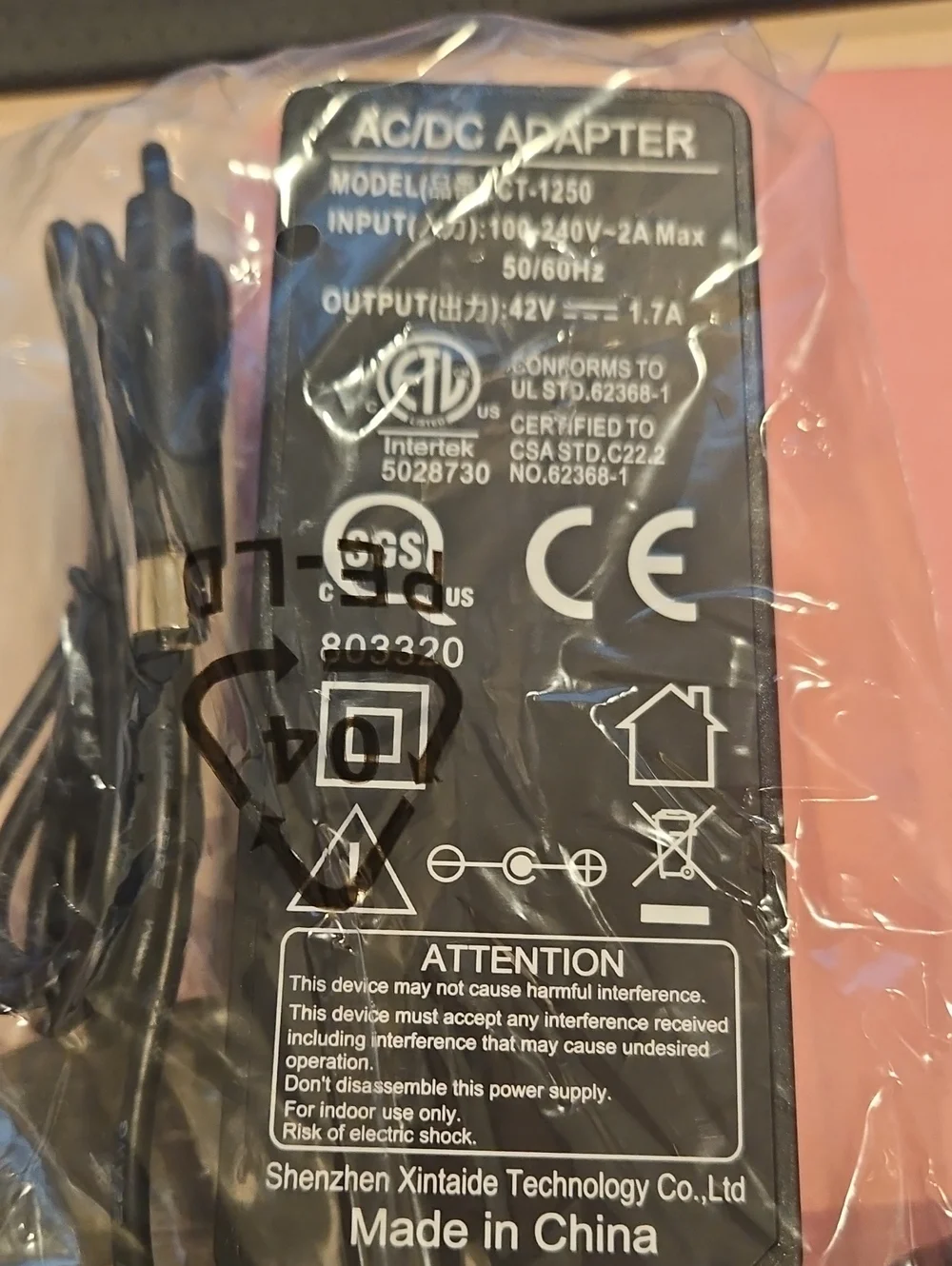 Shenzhen Xintaide Technology compact black